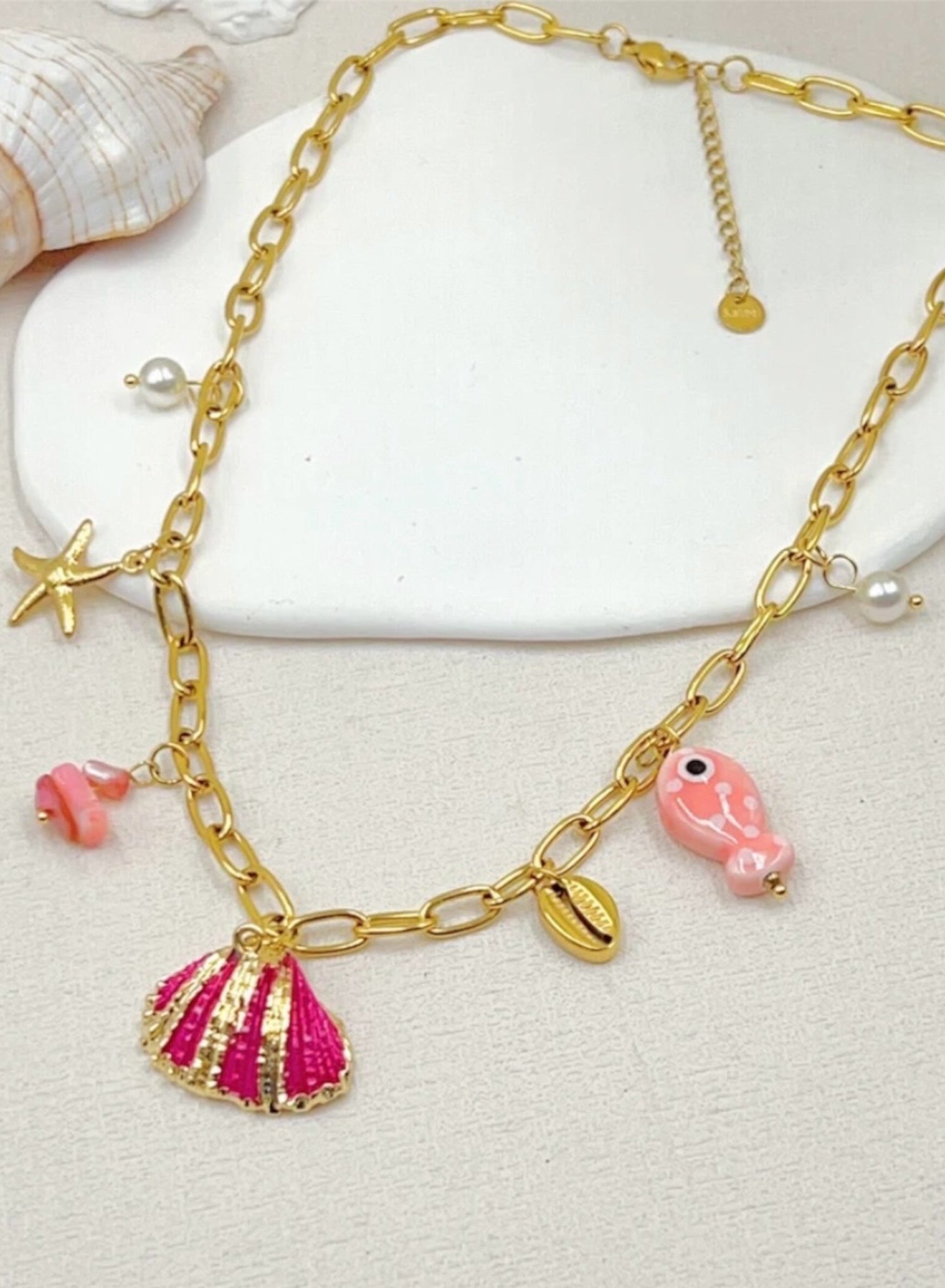 Collier Alice
